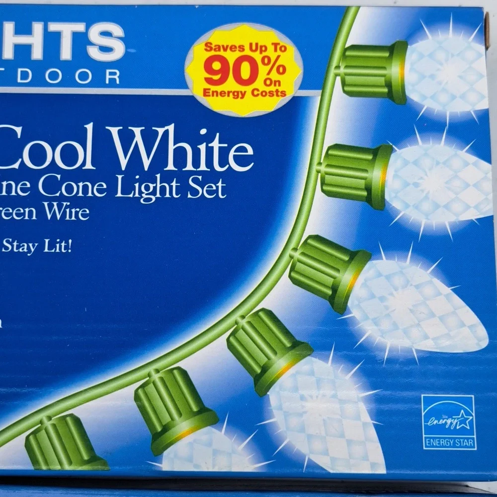 Yule Rite 25 Pine Cone String Lights Cool White Indoor Outdoor
